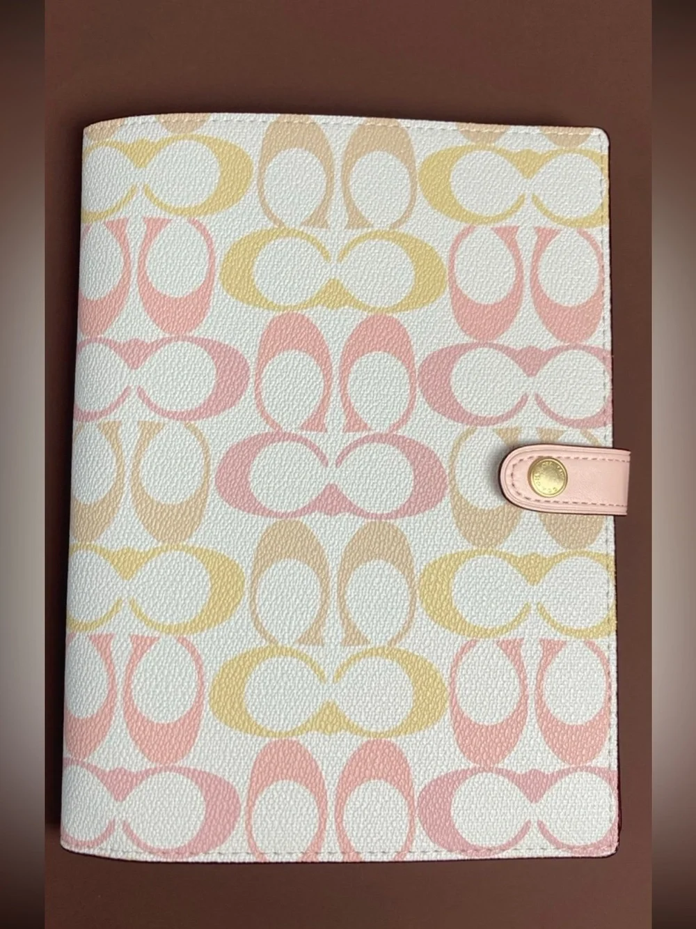 🌸🌷🌸 COACH SIGNATURE NOTEBOOK IN PASTEL PINK / BLUSH LIGHT YELLOW 🌸🌷🌸